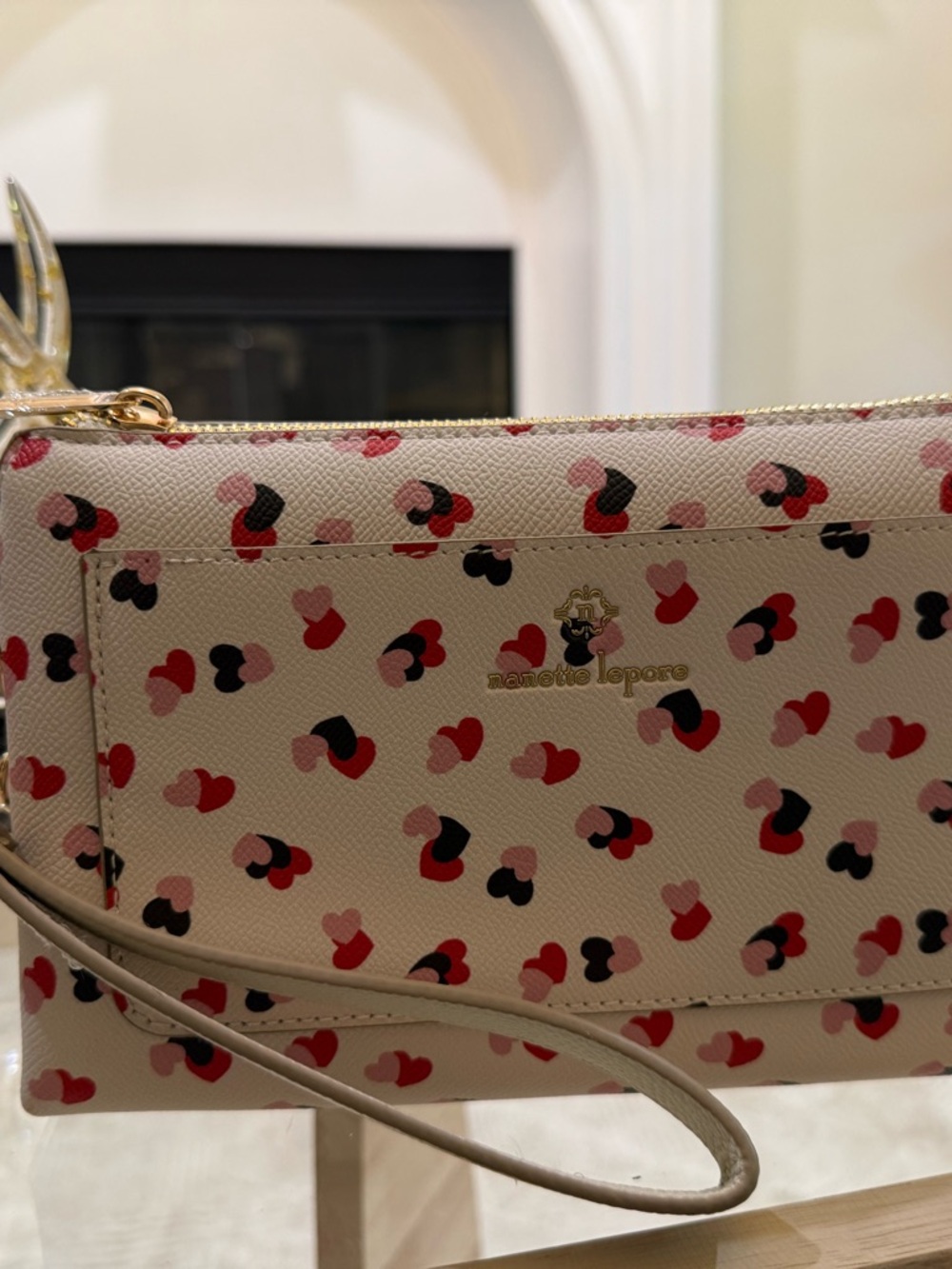 Nanette Lepore Cream Heart-Print Crossbody with Red Pink Black Hearts - Picture 4 of 11